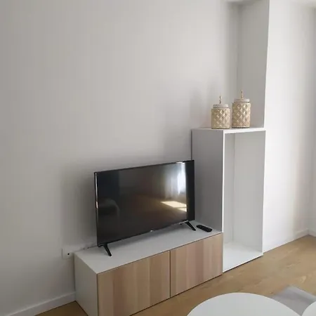 - 1 Bedroom With Wifi - 0144 * Vigo