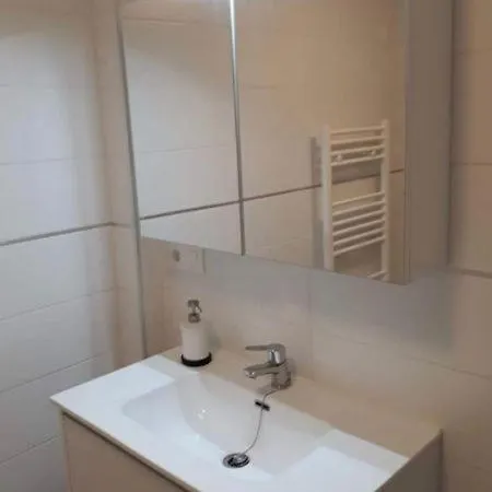 - 1 Bedroom With Wifi - 0144 Lägenhet Vigo